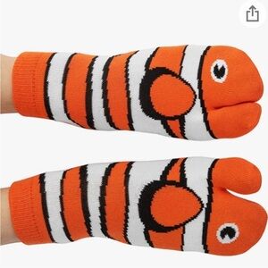 NEW Orange tropical FISH SOCKS Fishy Feet novelty FUNNY fits anyone short Nemo